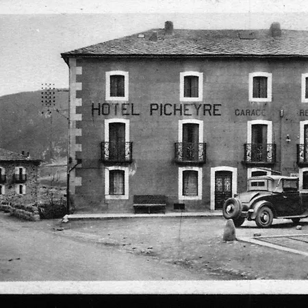 Picheyre Отель 2*